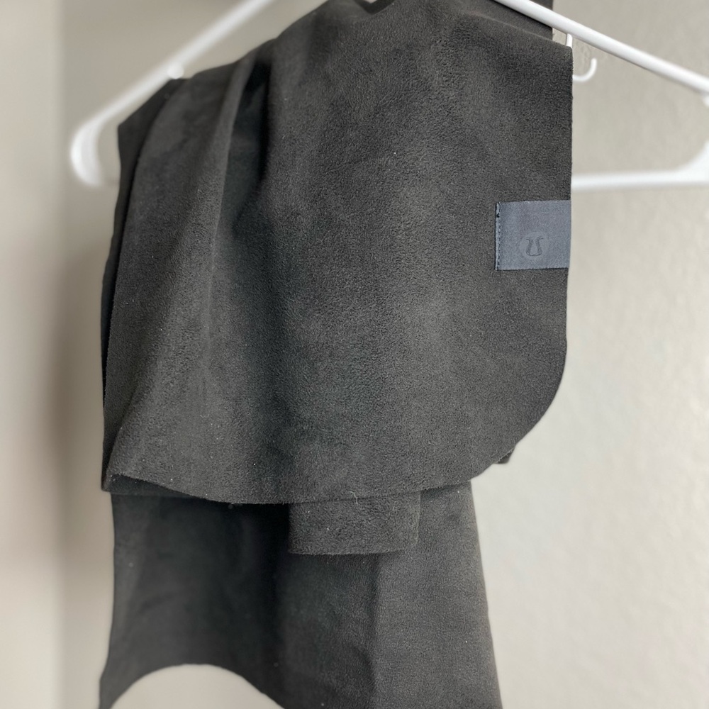 Lululemon “The Towel”